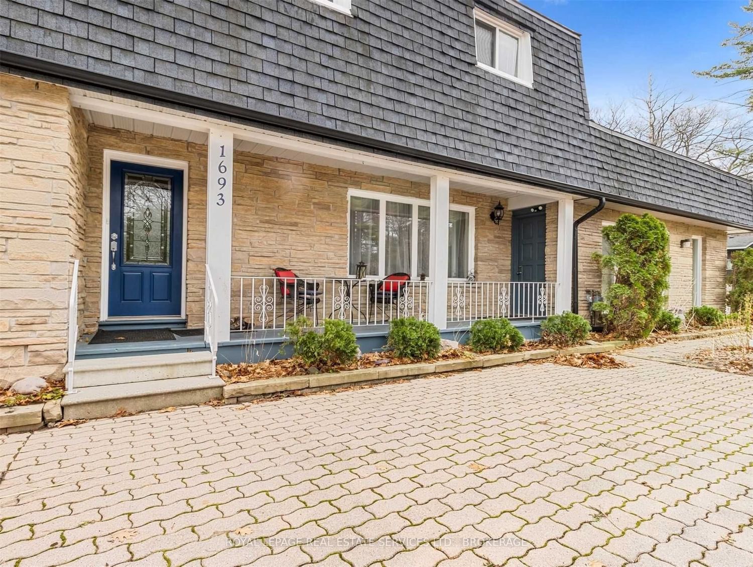 Listing Image 3