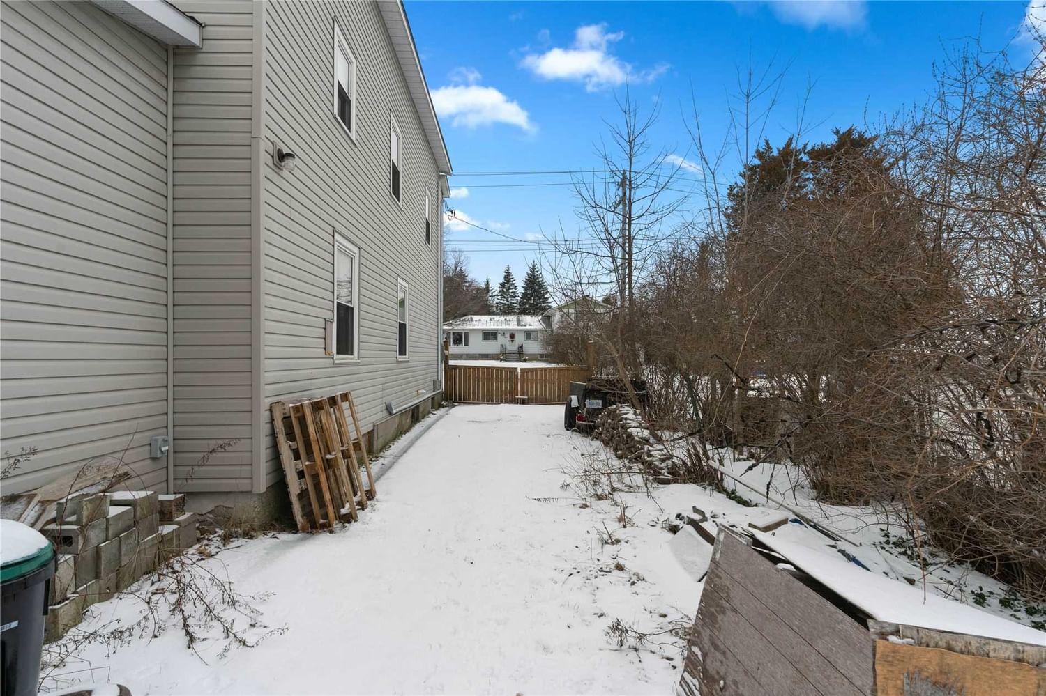 Listing Image 33