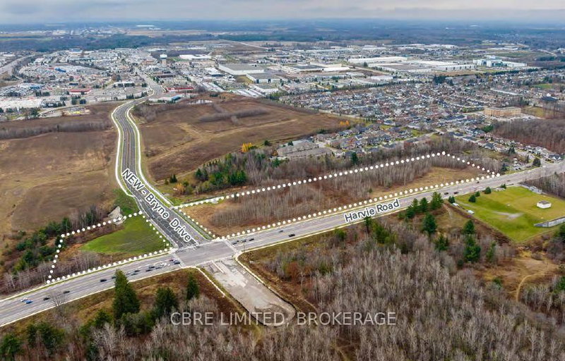 45 Harvie Rd, Barrie, L4N 0Z1 | Image 2