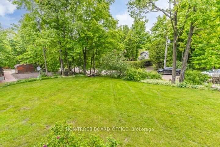 14 Seneca Cres, Tiny, L9M 0C9 | Image 2