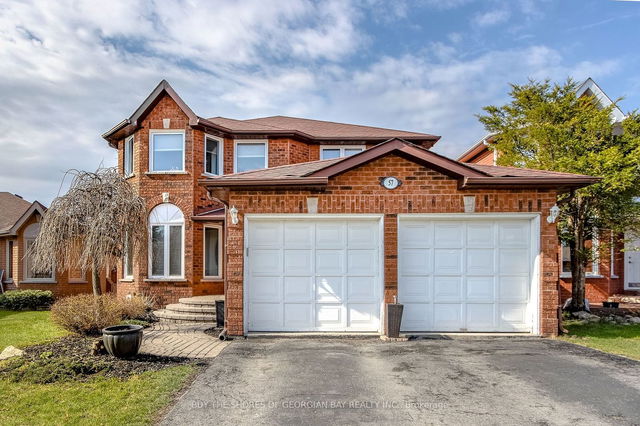 57 MORTON Crescent