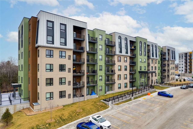 111 - 5 Chef Lane