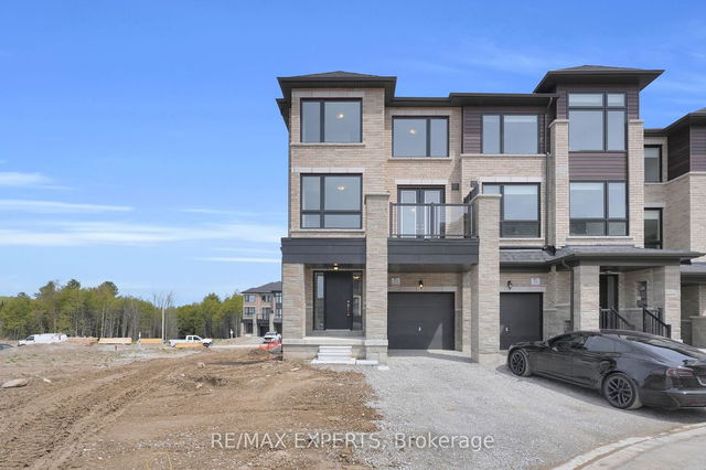 ON - 39 Red Maple Lane