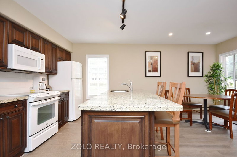 2014/15 - 90 Highland Dr, Oro-Medonte, L0L 2X0 | Image 3
