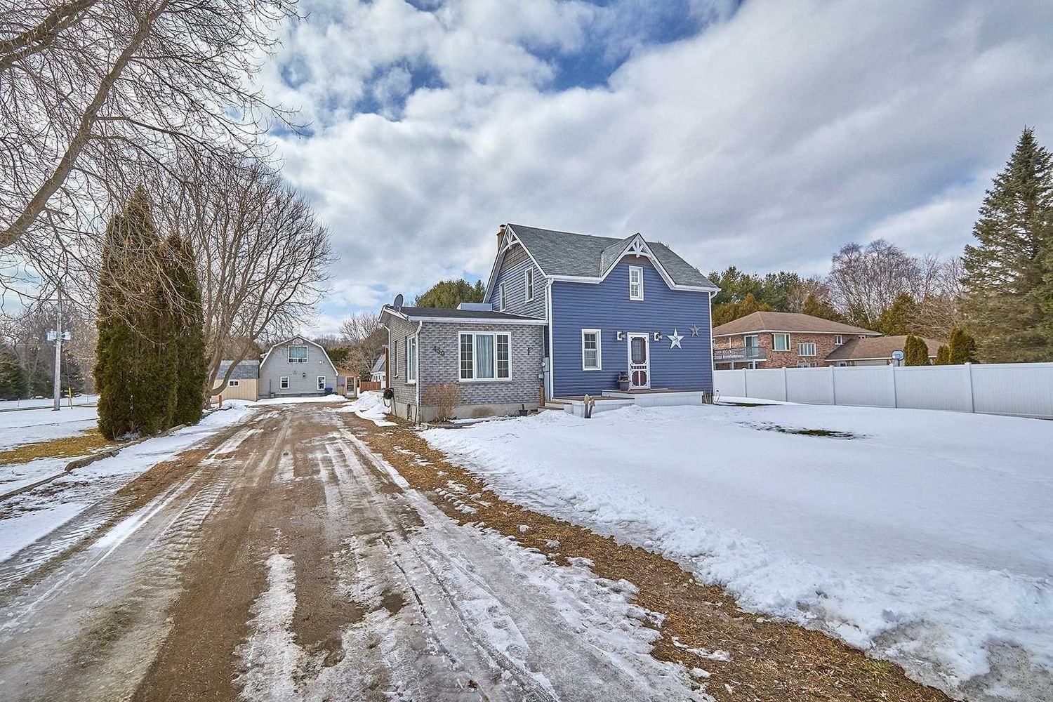 Detached House sold at 450 Cedar Point Road, Tiny, Lafontaine, L9M 0H1 - MLS: S5982255