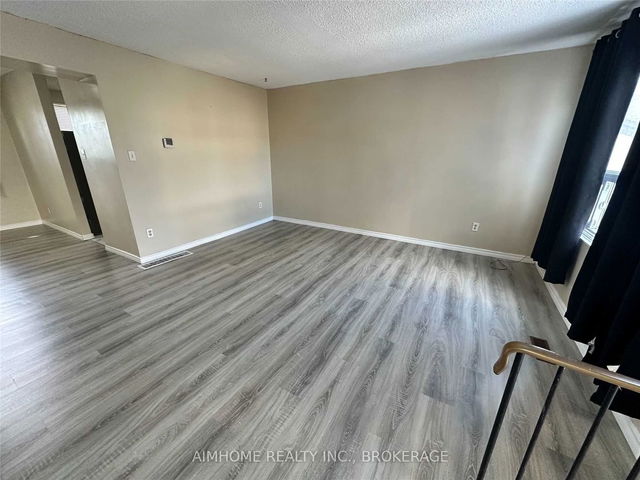 K10 - 63 Ferris Lane
