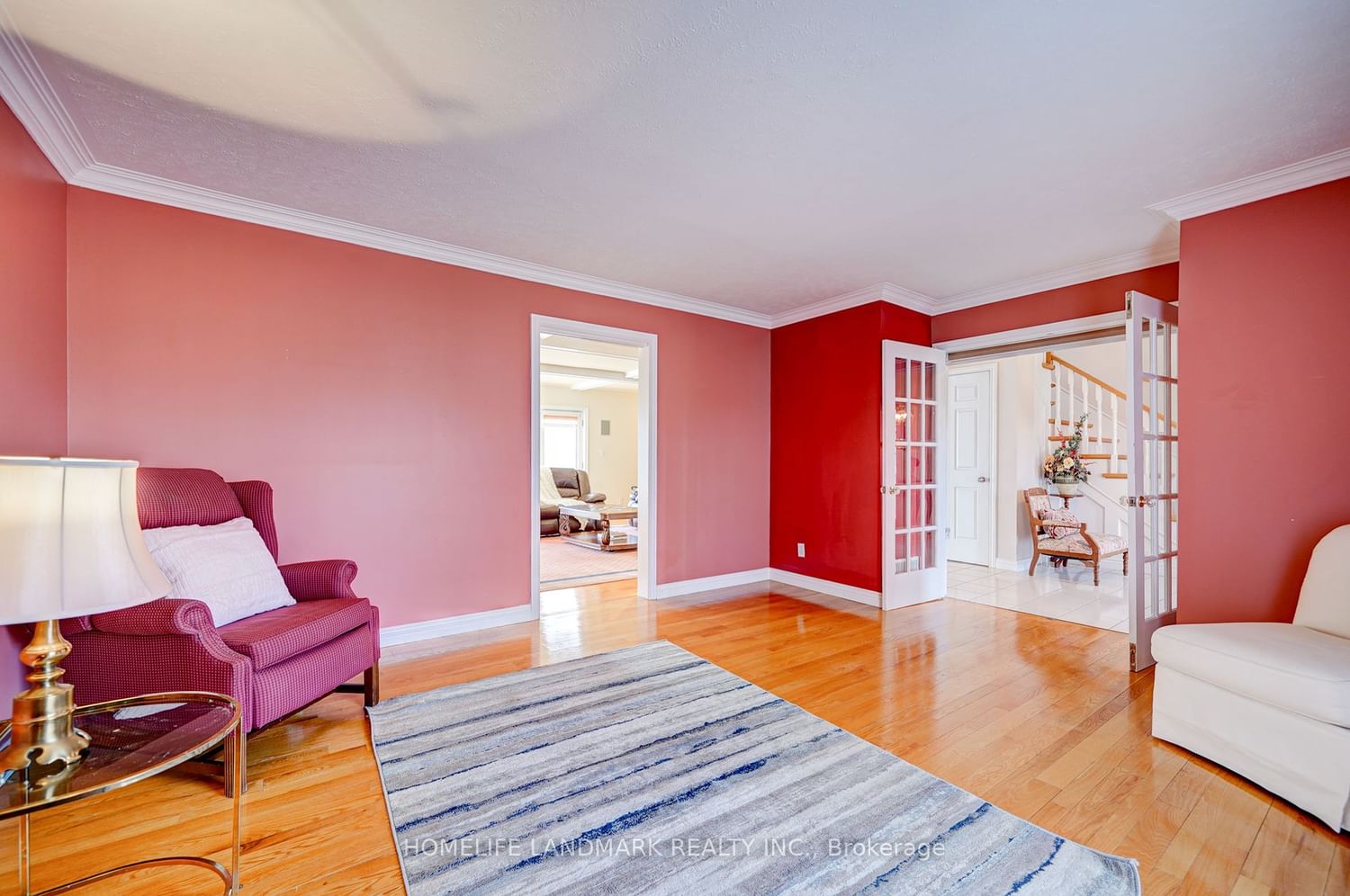Listing Image 7