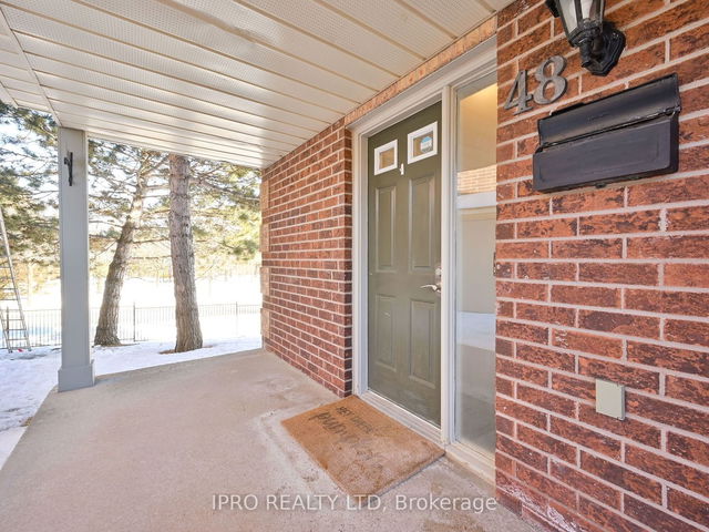 48 - 119 D'Ambrosio Drive
