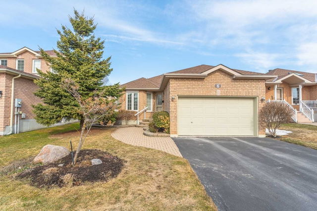 6 Manor Gate