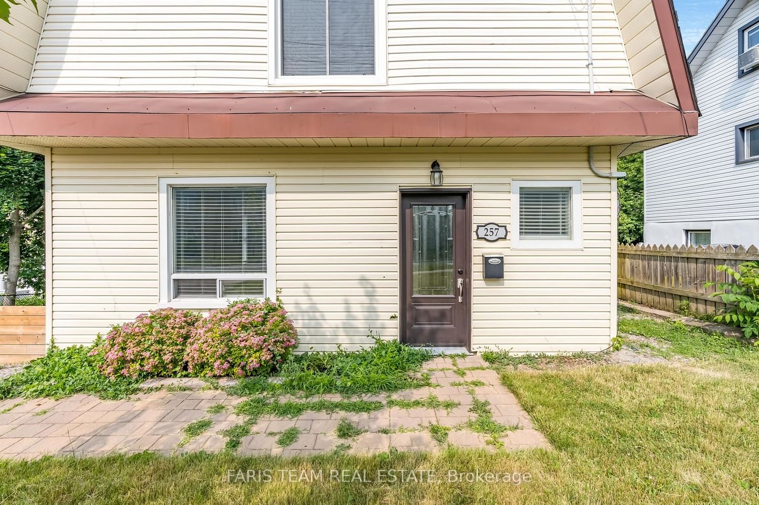 Listing Image 3