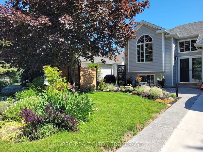 50 Trott Blvd, Collingwood, L9Y 5B6 | Image 2