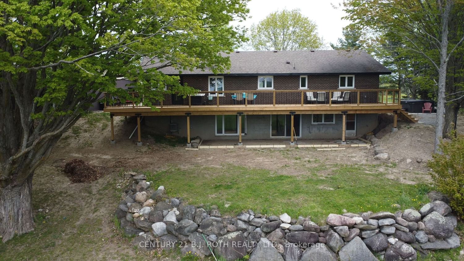 Listing Image 7