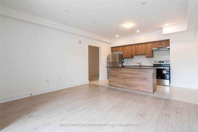 104 - 8 Culinary Lane