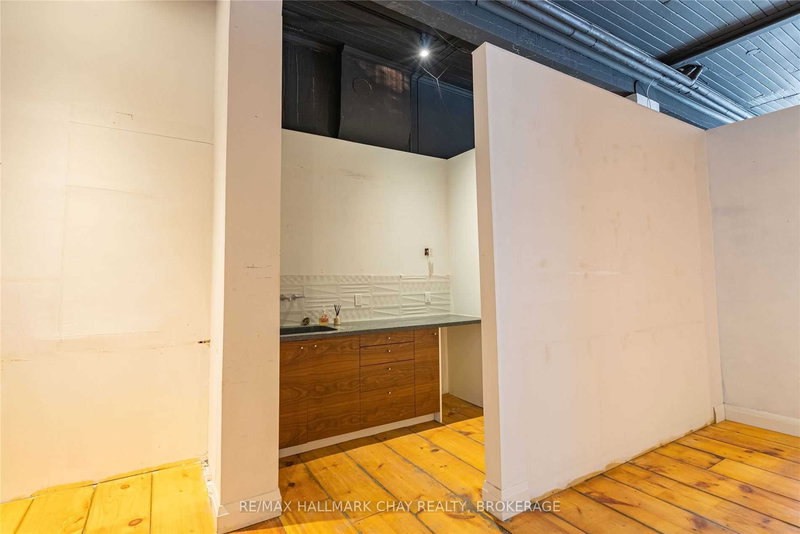 1 - 120 Dunlop St E, Barrie, L4M 1A4 | Image 2