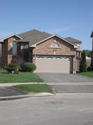 17 Nicholson Drive