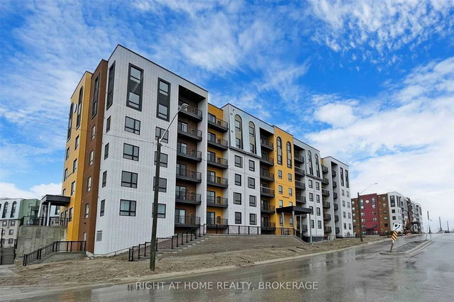 302 - 8 Culinary Lane