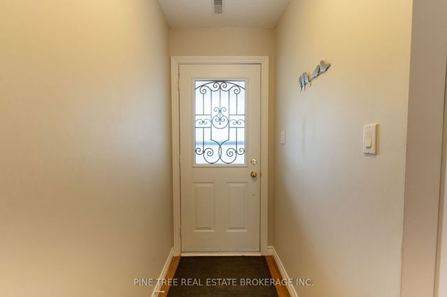 12 - 31 Laguna Parkway