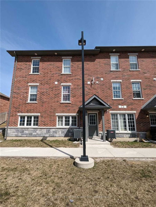 9 - 244 Penetanguishene Road