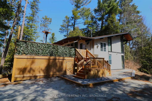 569 Tiny Beaches Road