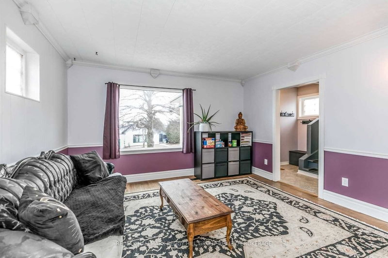 128 Seventh St W, Midland, L4R 3Z1 | Image 3