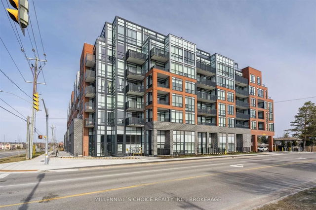 204 - 681 Yonge Street