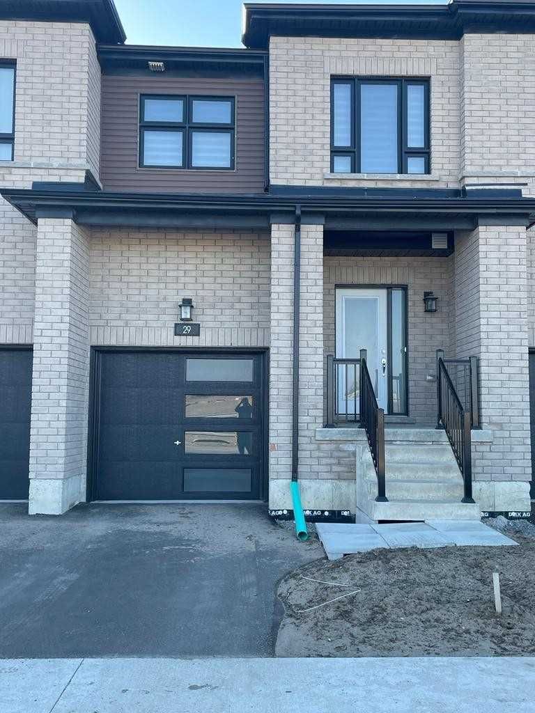 29 Turnberry Lane, Barrie, L9J 0M8 | Image 2