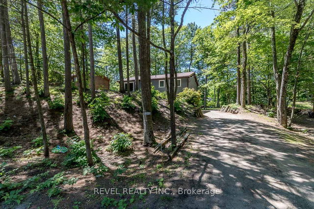 1312 Tiny Beaches Road