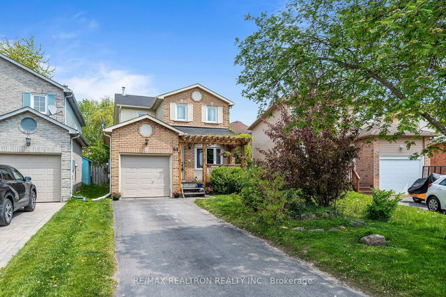 64 Hadden Crescent