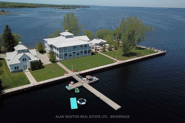 93 Dock Lane