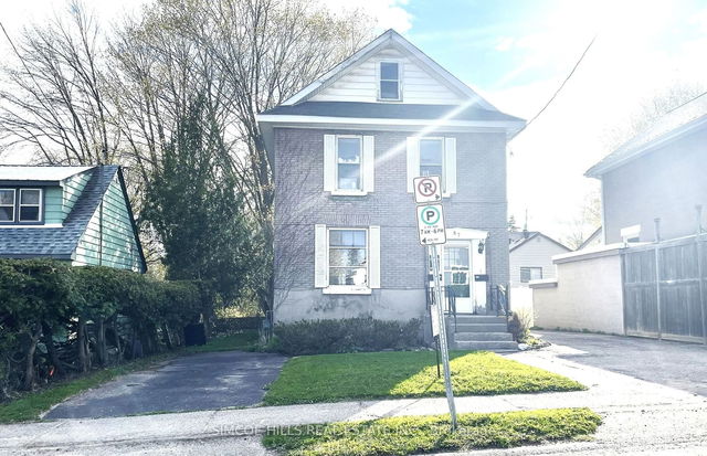87 Mckenzie Street