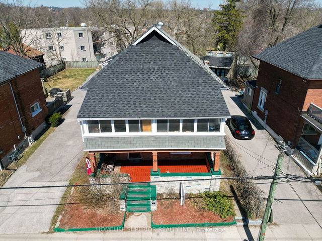 38 Brock Street