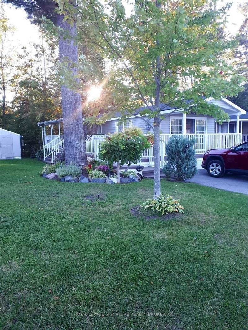 32 Temagami Tr, Wasaga Beach, L9Z 1X7 | Image 3