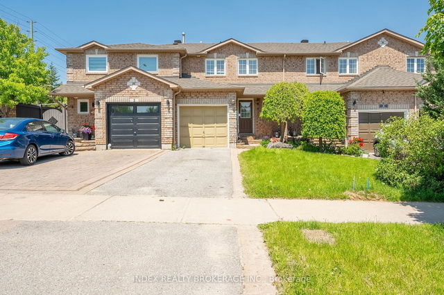 4 Lions Gate Boulevard