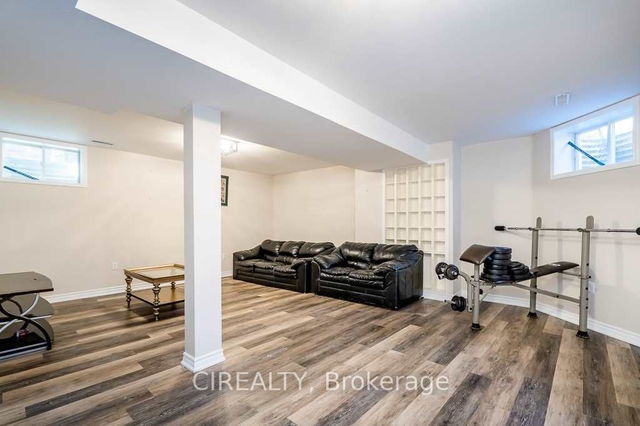 Bsmt - 7 Crompton Drive