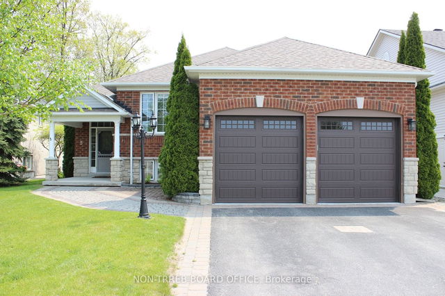 5 RED PINE Crescent
