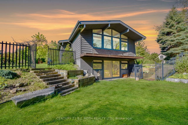 68 Royal Oak Drive