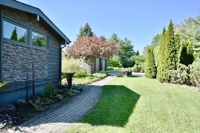 68 Royal Oak Drive