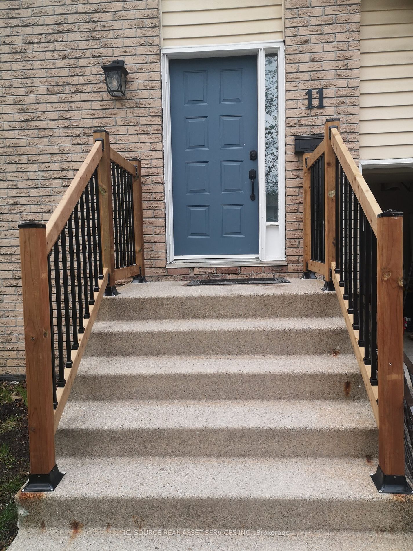 Detached House leased at Main Fl-11 Melinda Crescent, Barrie, Allandale, L4N 5T7 - MLS: S6077420