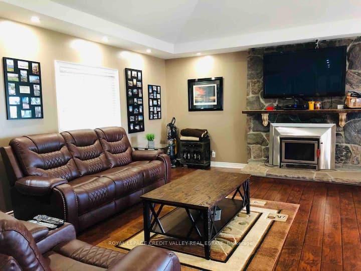 230 Robins Point Rd, Tay, L0K 2A0 | Image 3