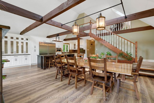 1718 Old Second Road