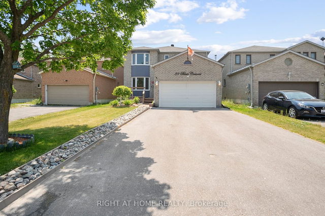 39 Blair Crescent