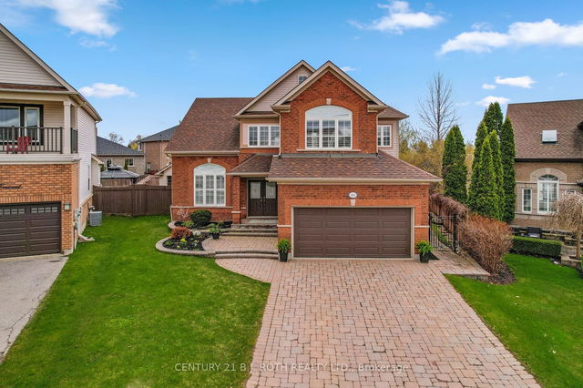 44 Windsor Crescent