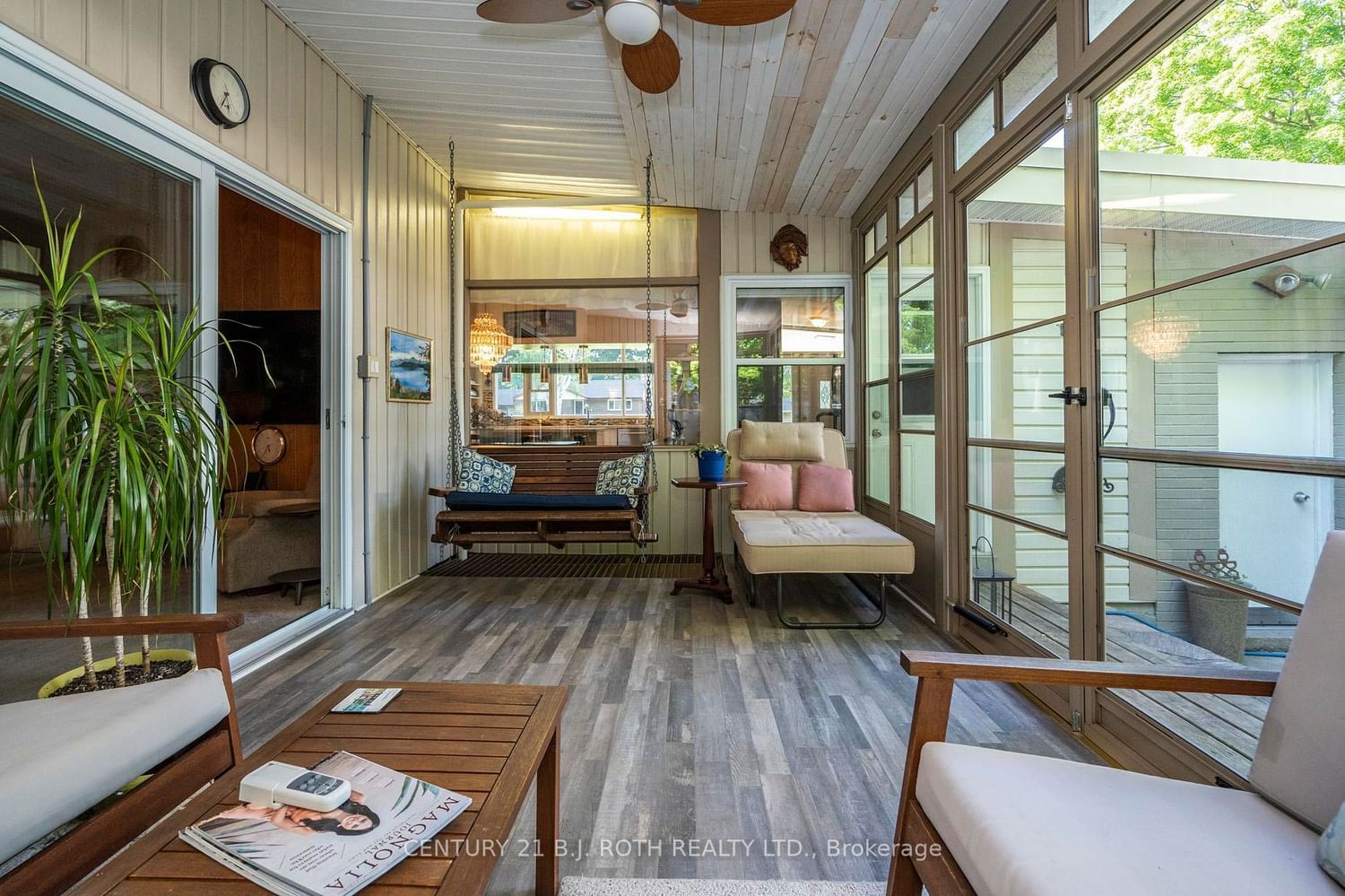 Listing Image 14