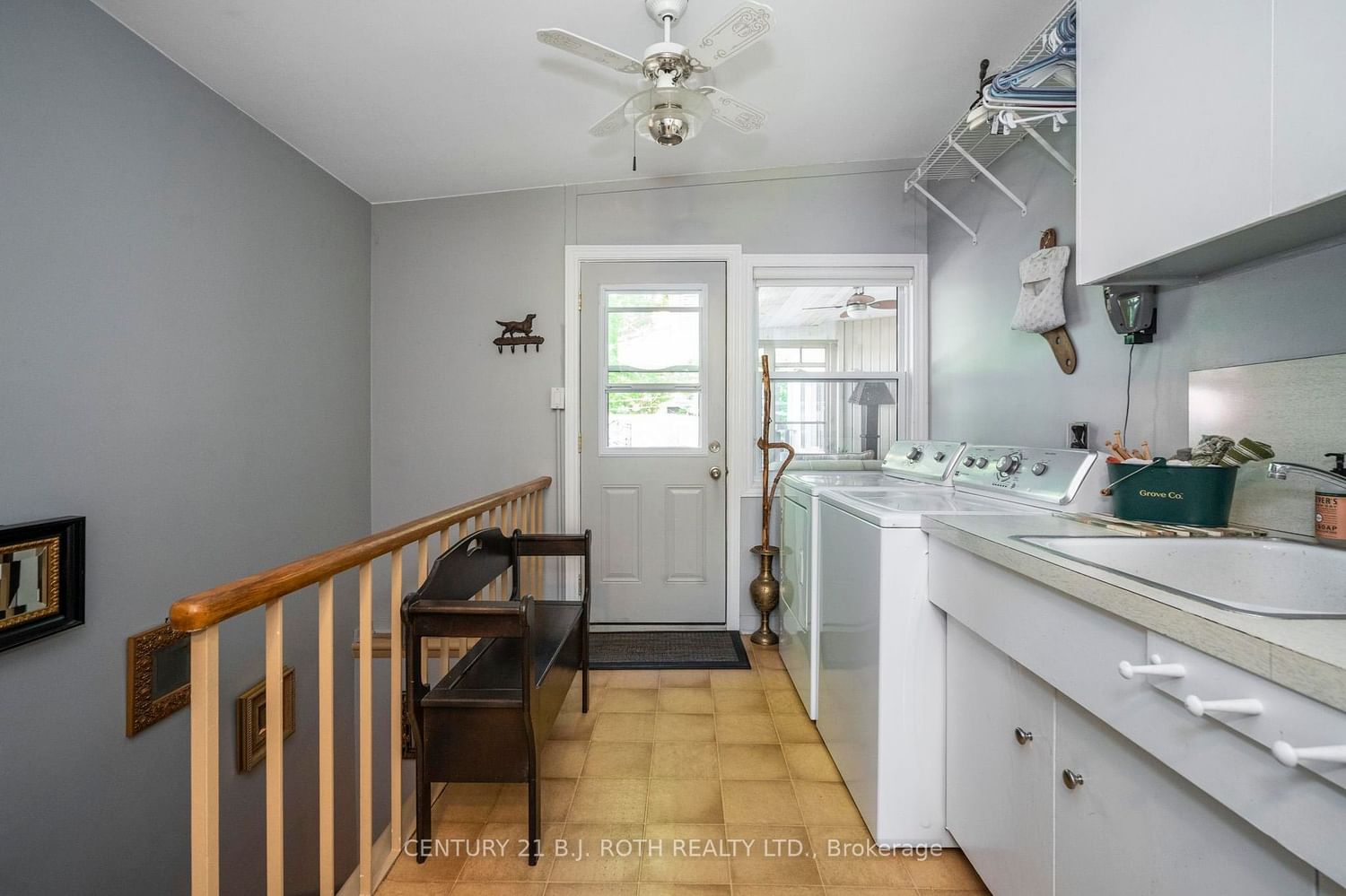 Listing Image 23