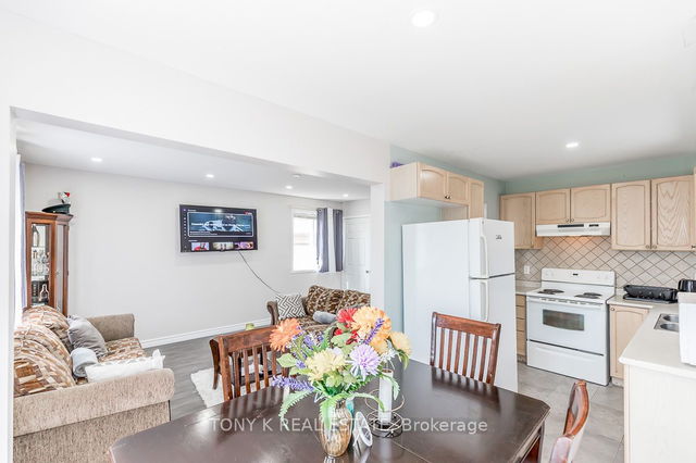 13 Ambler Byway