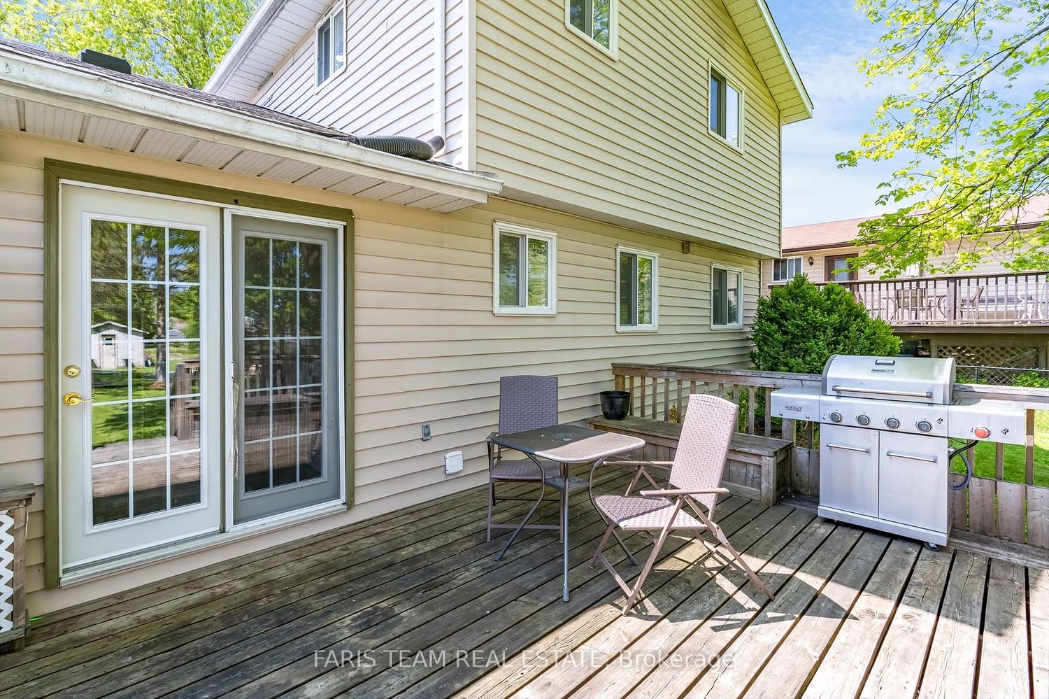 Listing Image 19