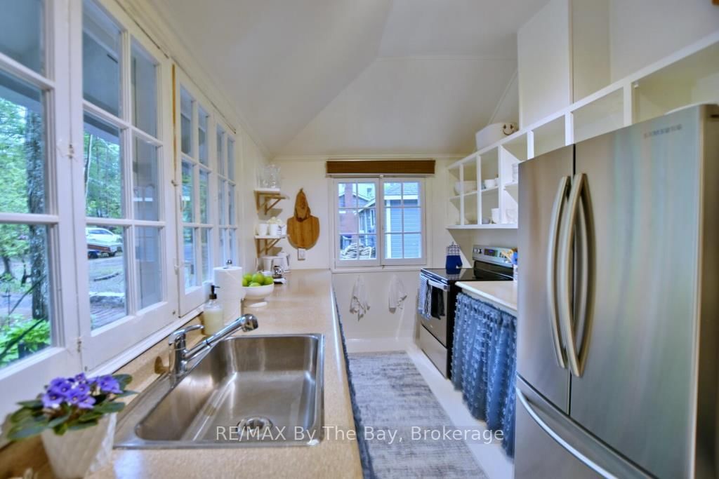 Detached House sold at 2038 Tiny Beaches Road, Tiny, Rural Tiny, L0L 1P1 - MLS: S6164588