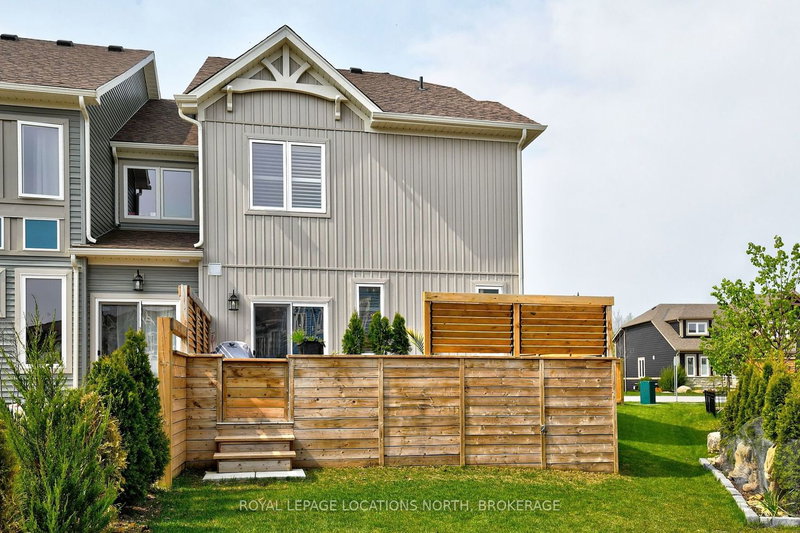 43 Carpenter St, Collingwood, L9Y 0Z5 | Image 3