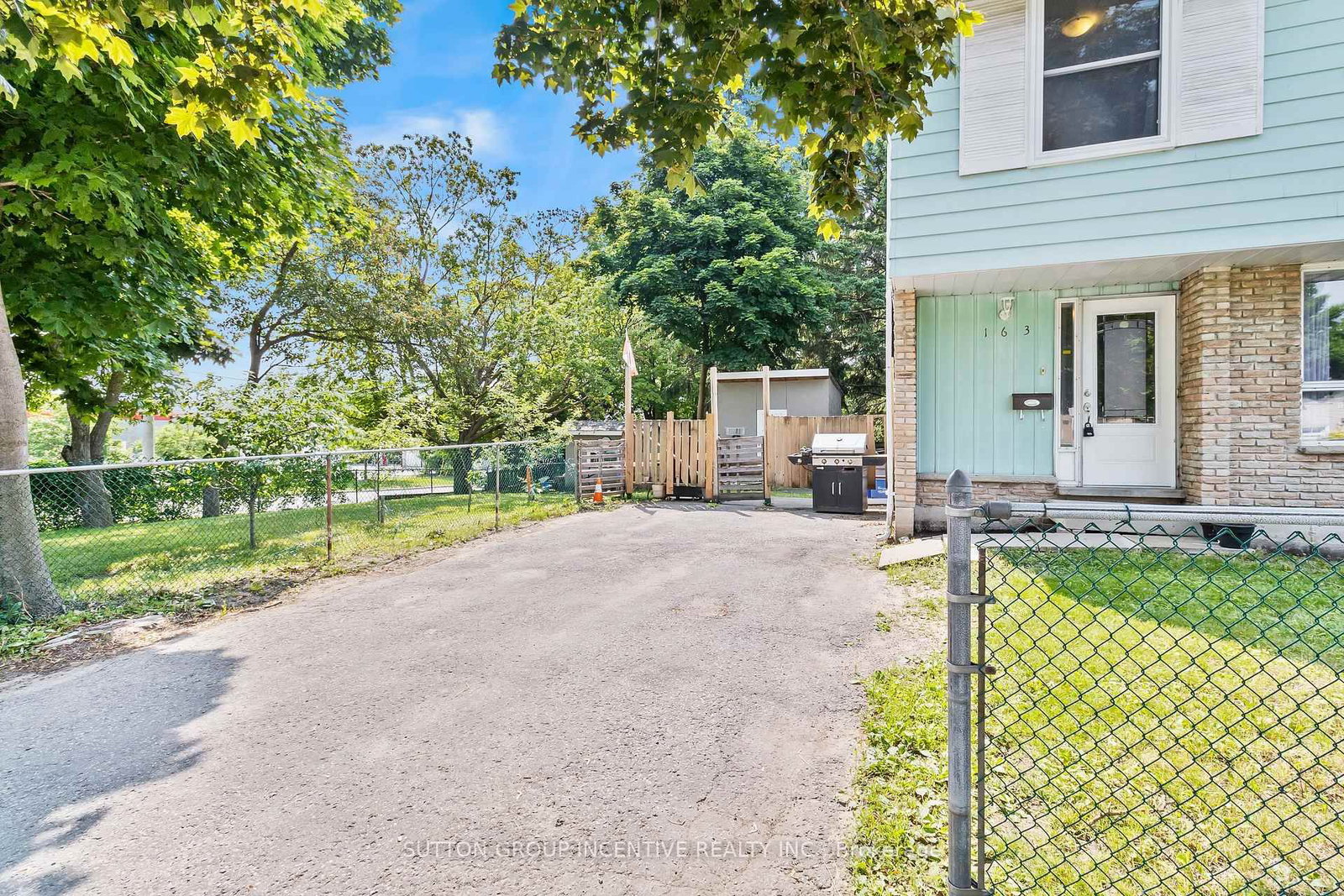 Listing Image 17