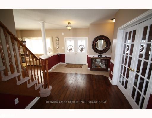 416 Mapleton Ave, Barrie, L4N 0Z9 | Image 3